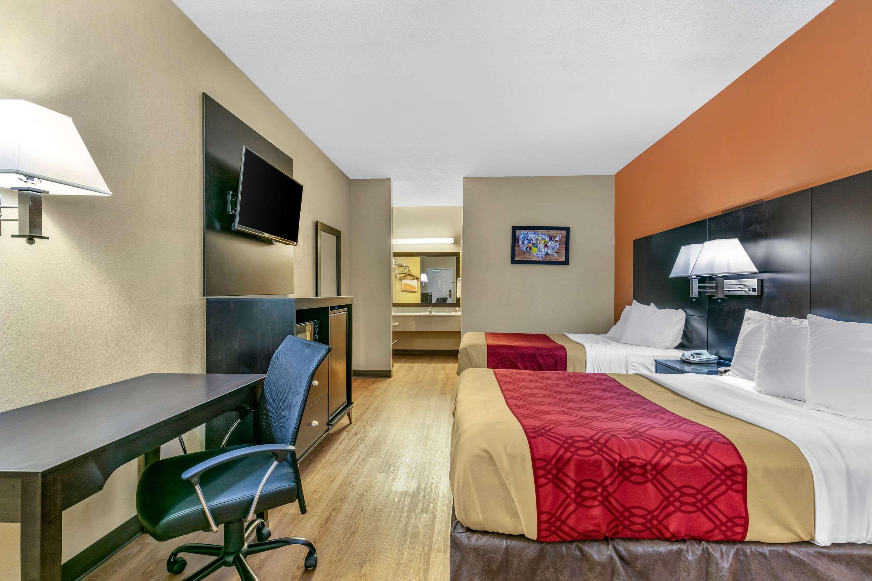 Econo Lodge Northport Экстерьер фото