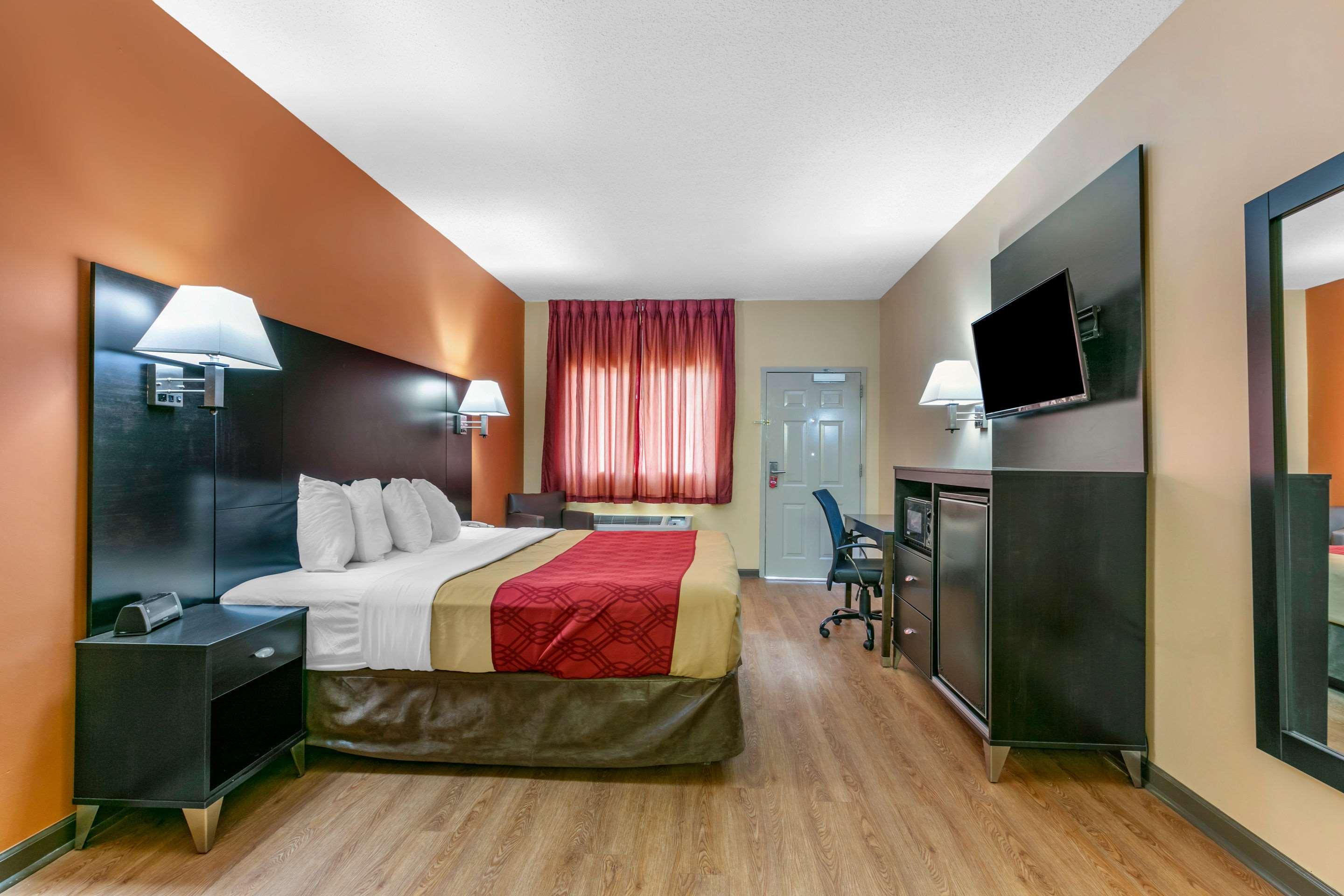 Econo Lodge Northport Экстерьер фото