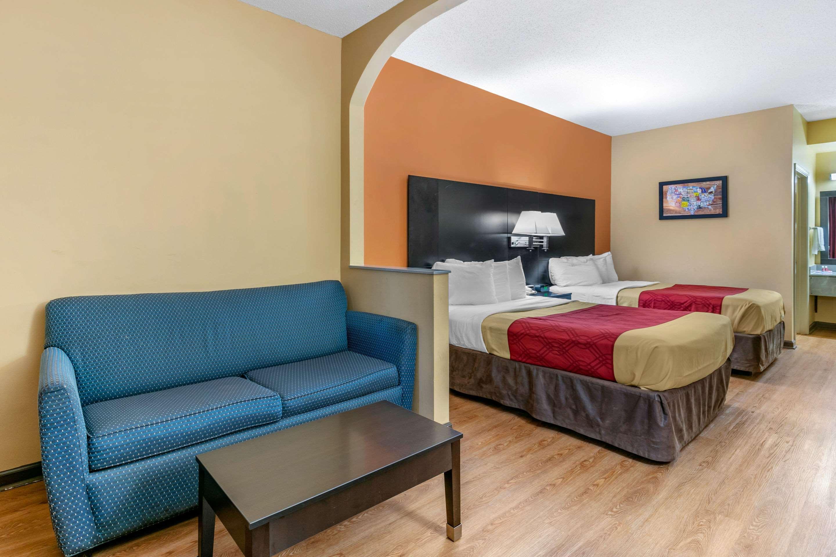 Econo Lodge Northport Экстерьер фото