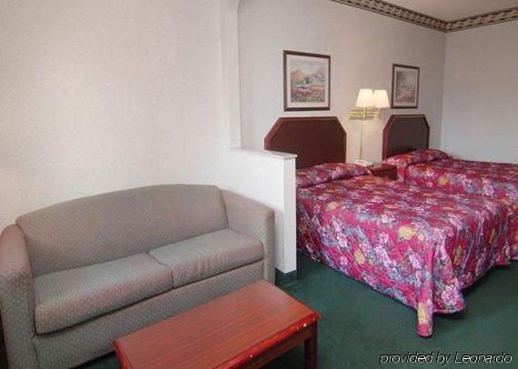 Econo Lodge Northport Номер фото